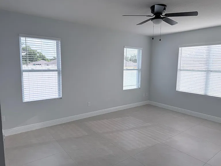 6712 SW 64th Ct — Photo 24