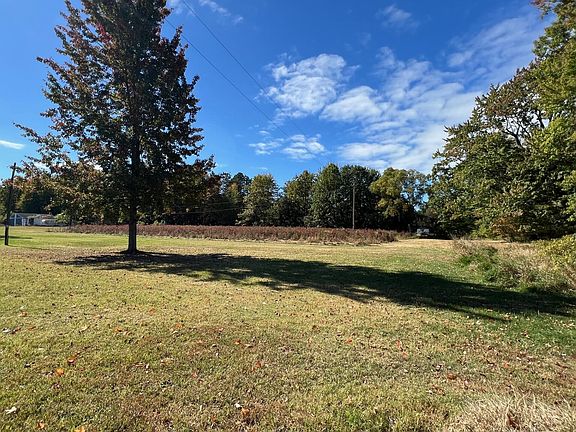 3rd image of 11160 Farina Rd