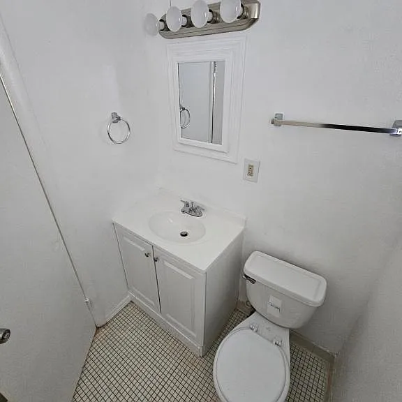 1948 Washington St #E2 — Photo 12