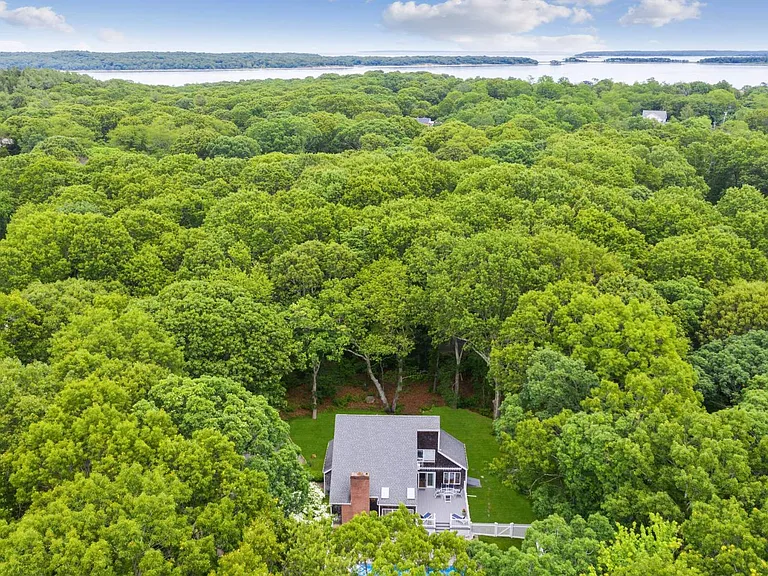 21 Stock Farm Ln — Photo 17