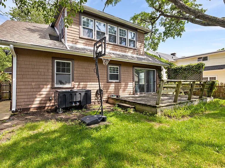 1812 Huffman Blvd — Photo 15