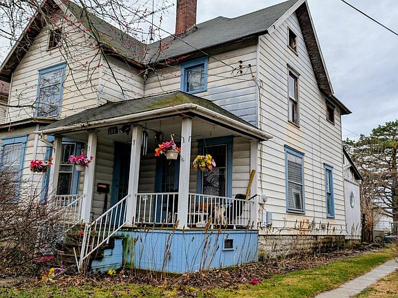 3rd image of 199 Olney Ave