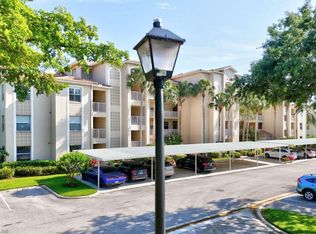 8680 Cedar Hammock Cir APT 121, Naples, FL 34112