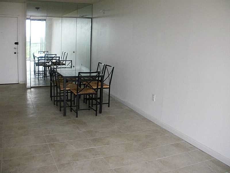 1st image of 2500 NE 135th St APT 803