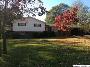 2124 Maplecrest Dr, Fultondale, AL 35068