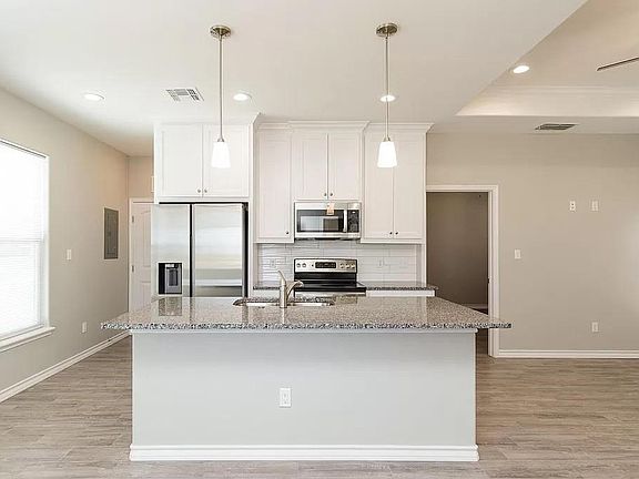 2nd image of 14202 Marina Dr #B