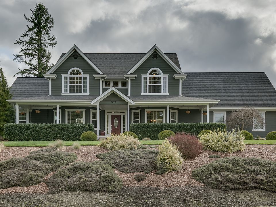 1st image of 2303 75th Ave NE