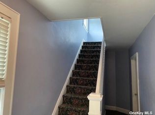 24 Adelaide St #2, Floral Park, NY 11001
