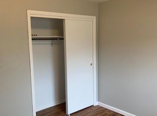 6011 Marshall Ave APT 1E, Chicago Ridge, IL 60415