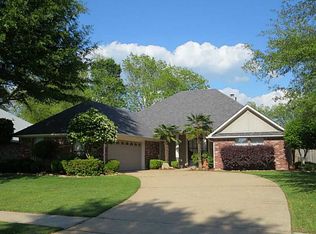 1704 Wales Ln, Bossier City, LA 71111