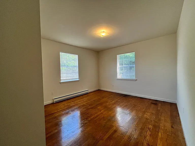 Salem VA 1 Bdrm Apt — Photo 13