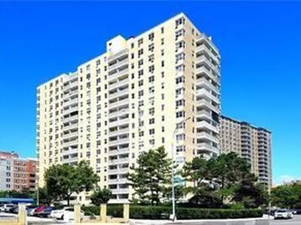 35 Seacoast Ter APT 6T, Brooklyn, NY 11235