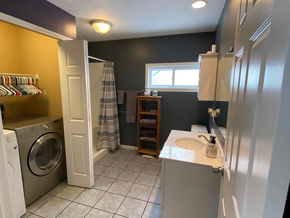 Bathroom 1 and laundry 