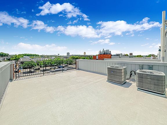 3rd image of 2616 S 18th St #25