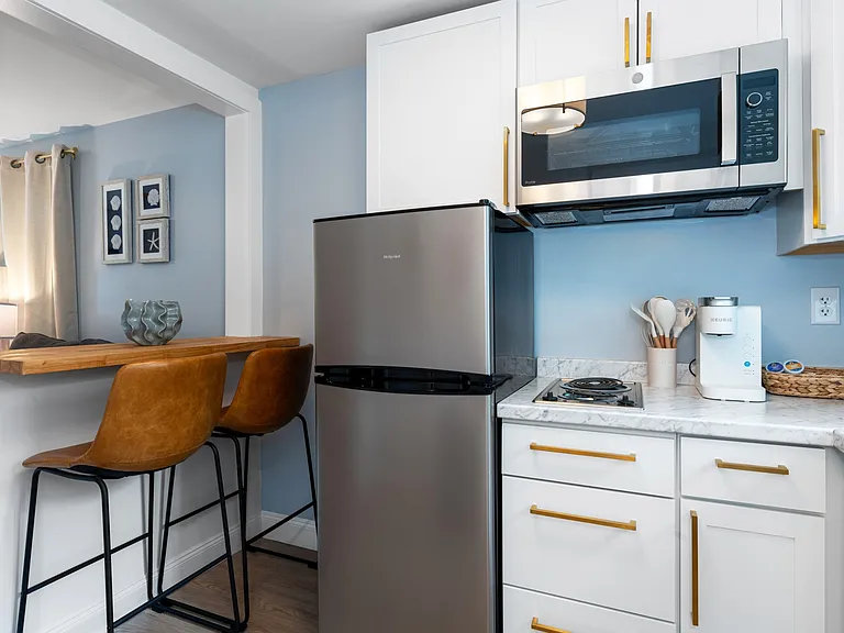 6 Sunset Dr #6 — Photo 9