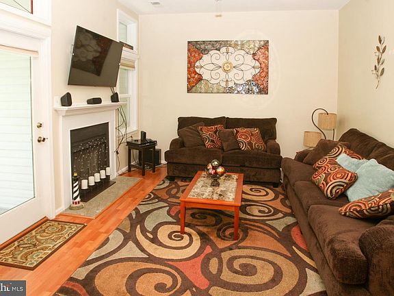5th image of 3507 Birch Cir