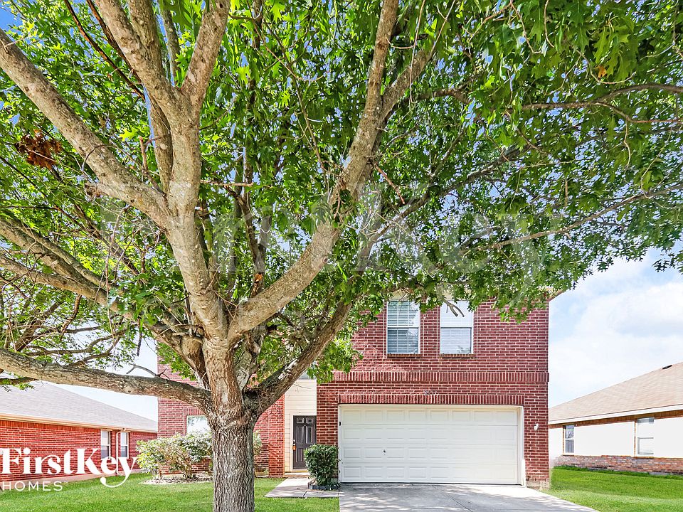1st image of 2809 Spencer Cir