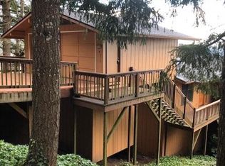 3598 Emerald St, Eugene, OR 97405