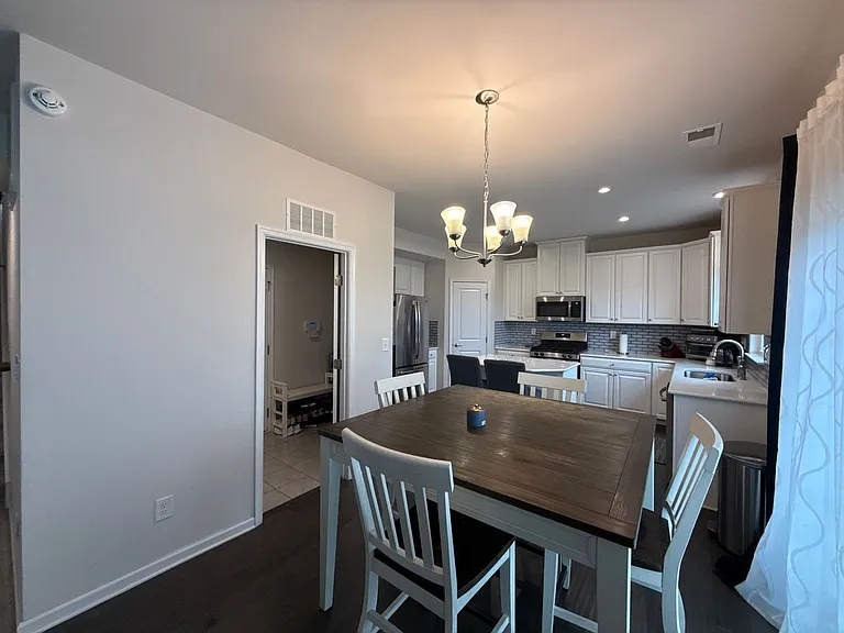 1524 Scarbrough Cir SW — Photo 11