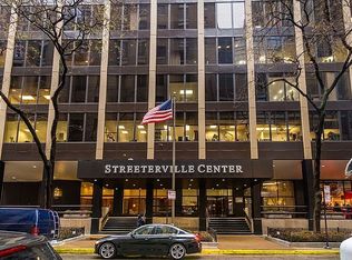 233 E Erie St APT 1708, Chicago, IL 60611