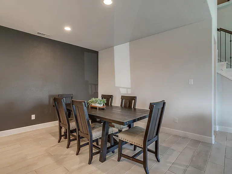 2113 Domingo Dr — Photo 21