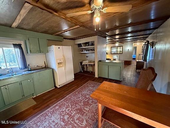 3rd image of 47763 Joby Magee Rd