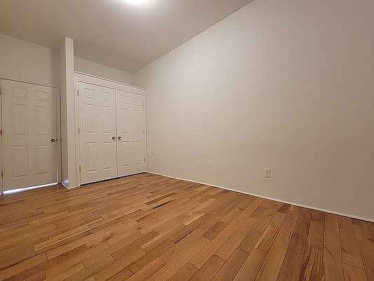 3rd image of 553 Meeker Ave #2RR