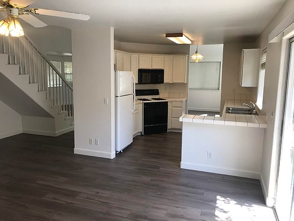 2nd image of 494 Len Cir