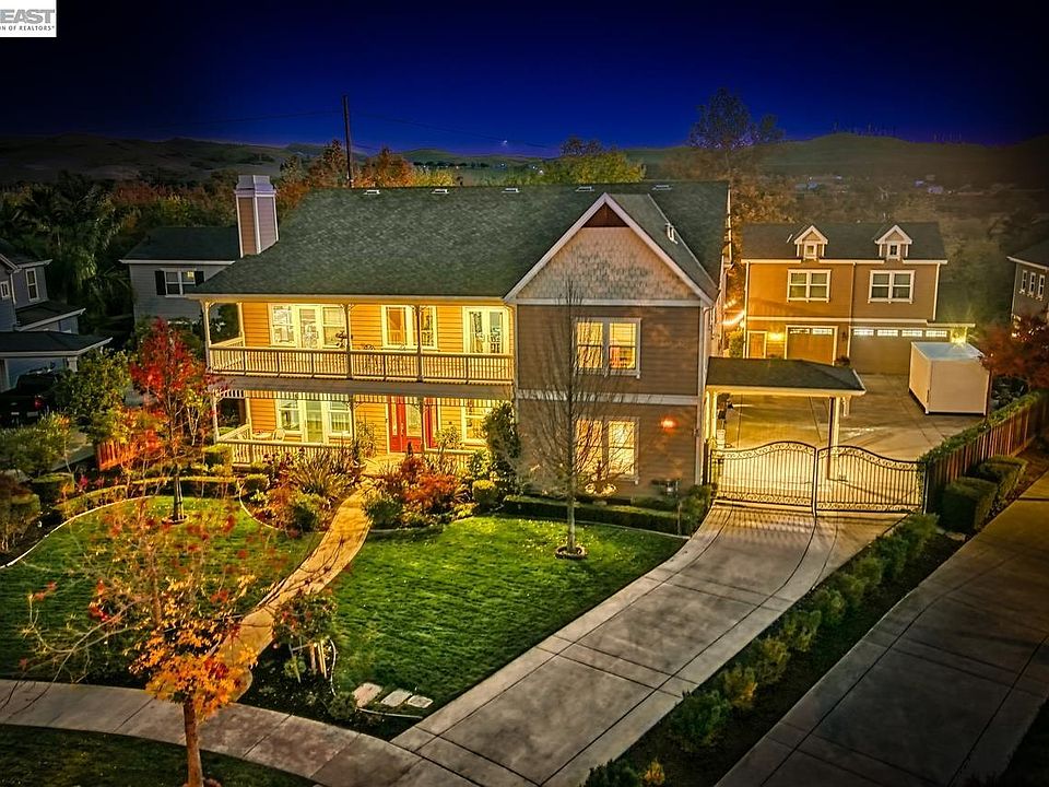 1st image of 835 Tolentino Ct