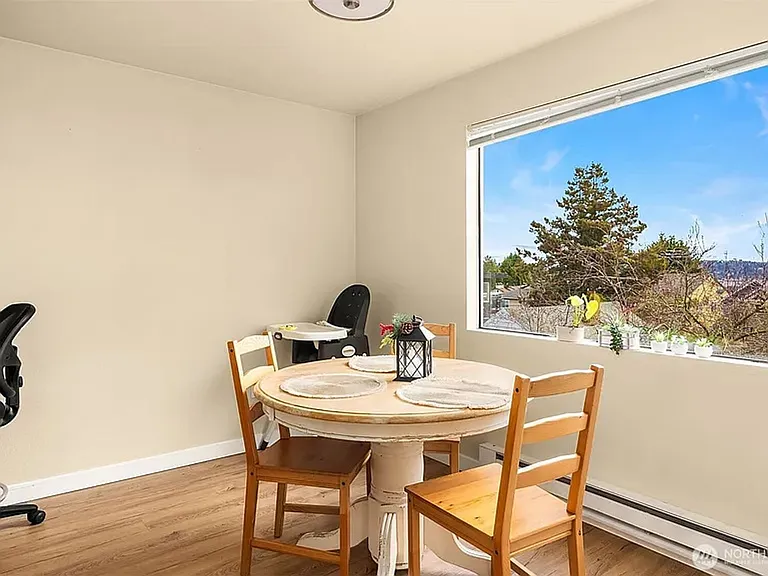 Nordic Heights Apartments — Photo 4