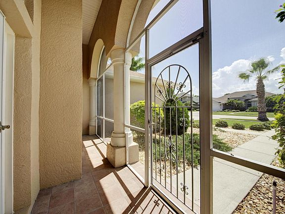 5th image of 4949 Wexford Dr