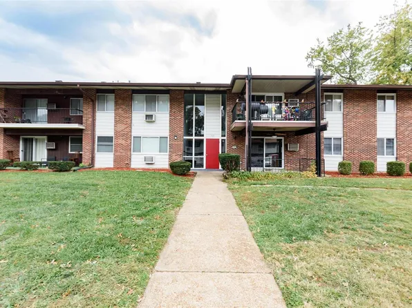 7431 Sieloff Dr APT B, Hazelwood, MO 63042