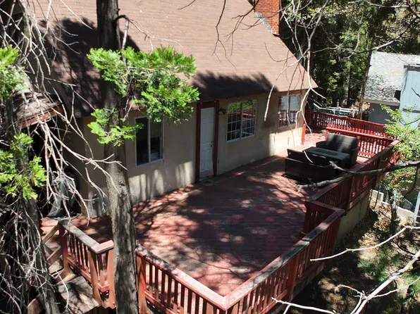 741 Old Toll Rd, Blue Jay, CA 92317