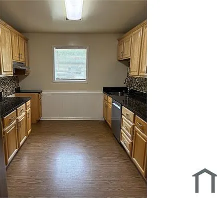 2701 Springdale Rd — Photo 1