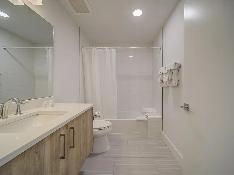 415 Island Way #505 — Photo 23