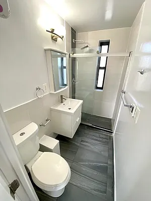 Rented by LRGNY Group, Inc. | media 10