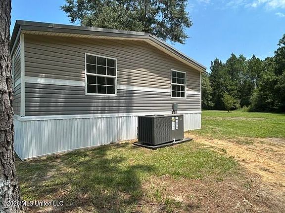 3rd image of 19320 Eldridge Dr