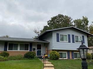11121 Byrd Dr, Fairfax, VA 22030