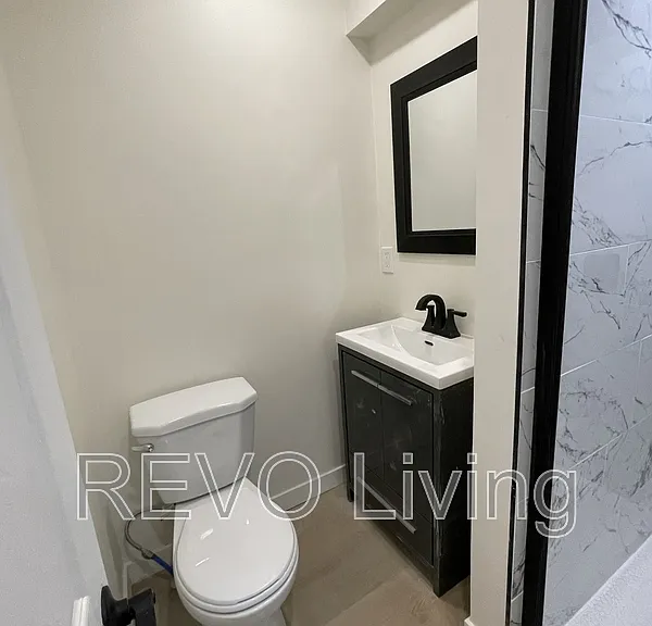 151 Colborne St #165B — Photo 5
