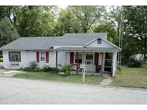 1820 C St photo 1