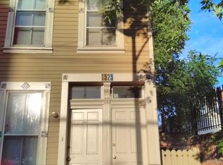 1525 N Wieland St #1, Chicago, IL 60610