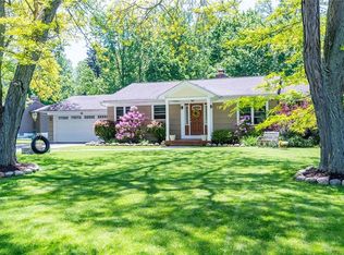 65 Tufa Glen Dr, Rochester, NY 14625