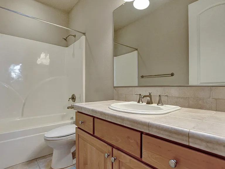 4771 Auburn Ln — Photo 31