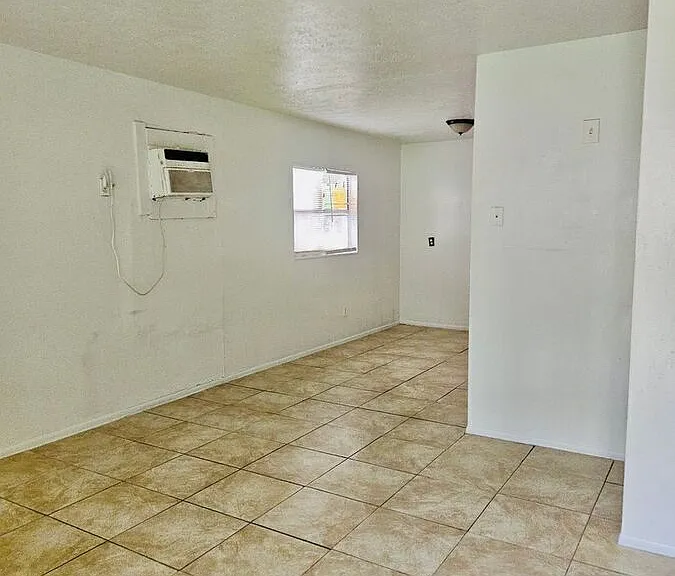 1503 E 140th Ave #B — Photo 3
