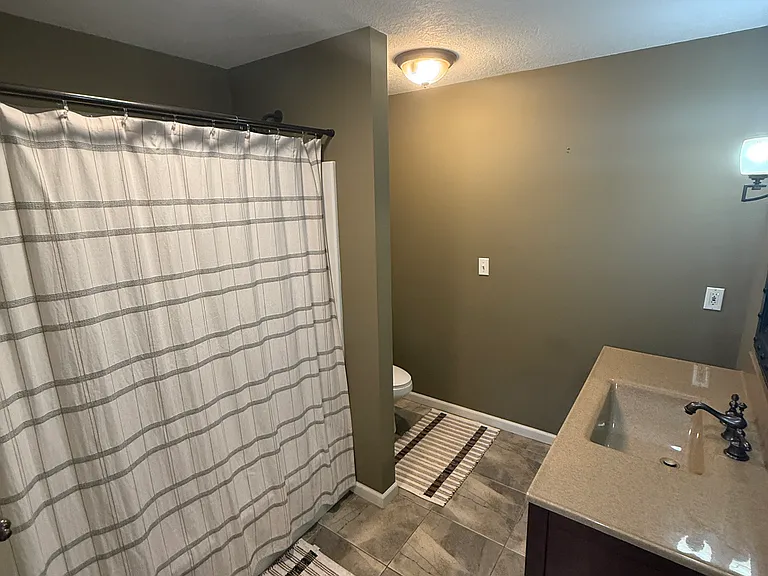 3601 NW 85th Ter — Photo 14