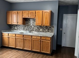 346 Douglas Ave #2, Providence, RI 02908