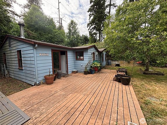 4th image of 18926 5th Avenue NE