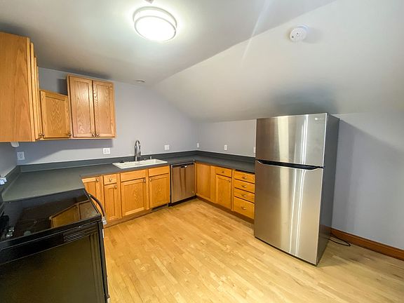 4th image of 3774-3776 E Armour Ave #3774