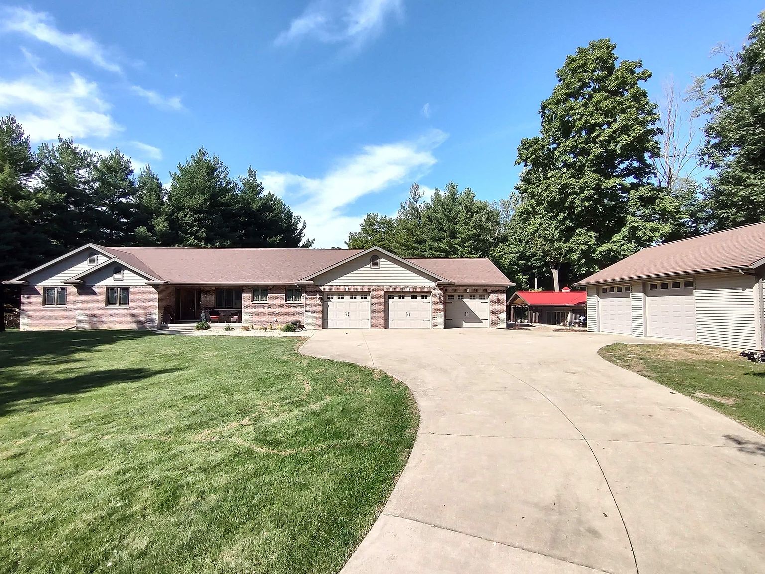 2251 Hollands Grove Rd, Washington, IL 61571 Zillow