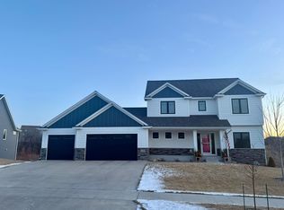 6332 Summit Pine Rd NW, Rochester, MN 55901